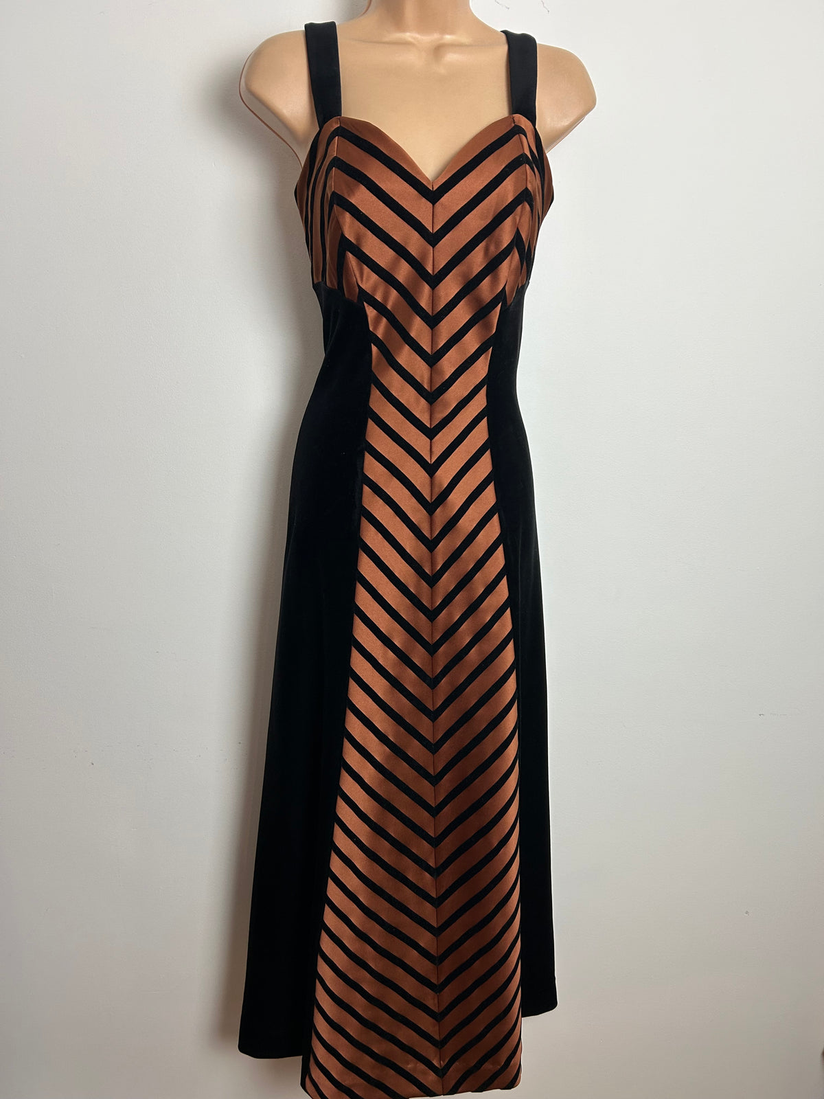 Vintage Early 1980s VERA MONT FRANCE Size 8-10 Black Velvet & Bronze Satin Stripe Panel Occasion Evening Maxi Dress