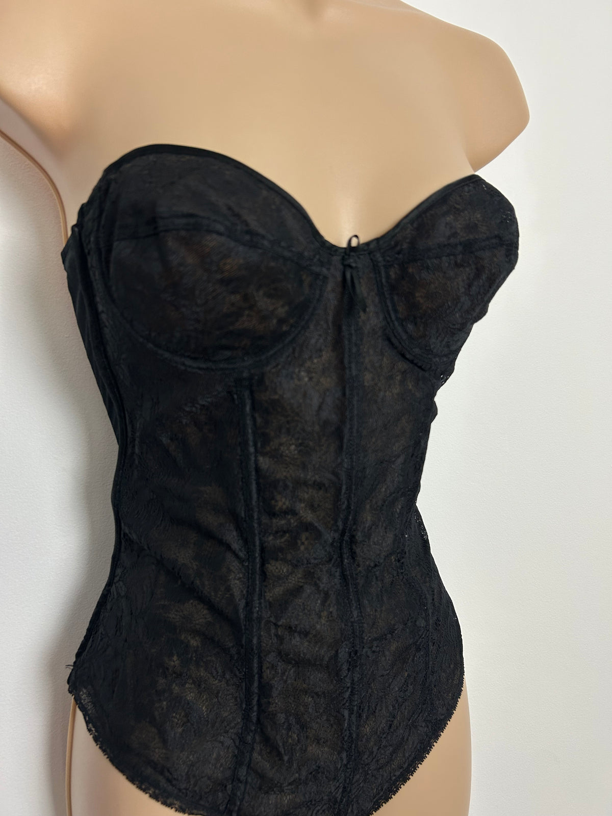 Vintage 34B Black Strapless Lace Underwired Boned Bodysuit Bodystocking