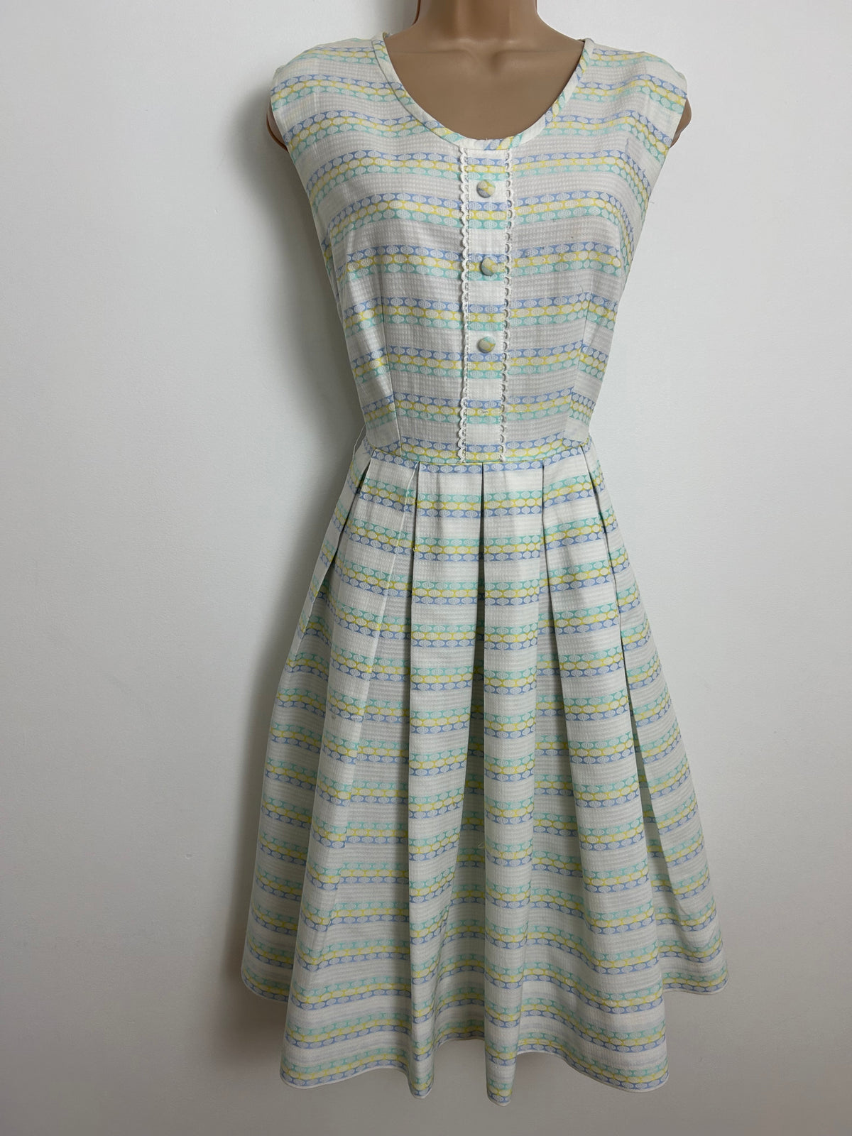 Vintage Late 1950s Early 1960s Size 8 White Blue Lemon & Mint Stripe Print Pleated Day Dress