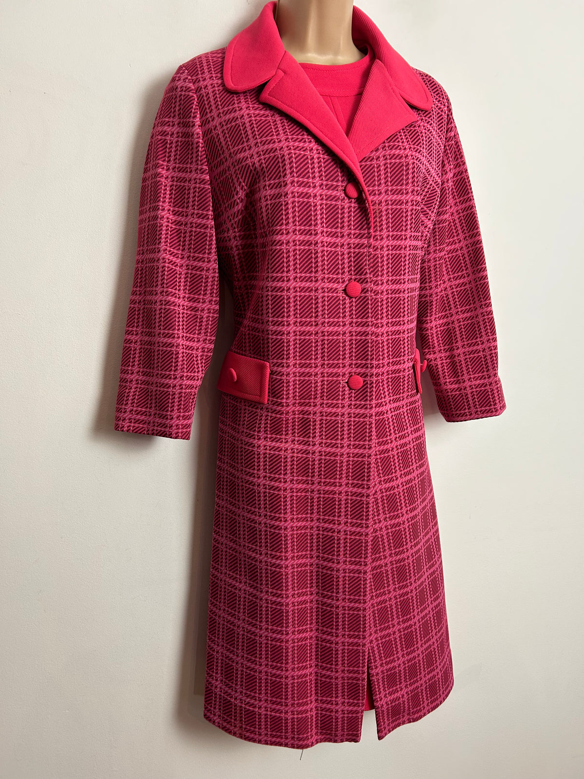 Vintage 1960s ALEXANDER CLARE UK Size 16 Hot Pink Mod Dress & Matching Jacket