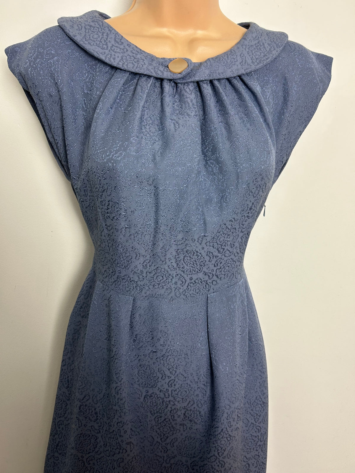 Vintage 1950s Size 8 Dusky Blue Jacquard Wiggle Dress
