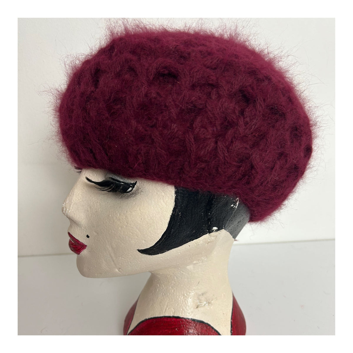 Vintage Burgundy/Maroon Wool & Angora Mix Semi Chunky Knit Beret Style Hat