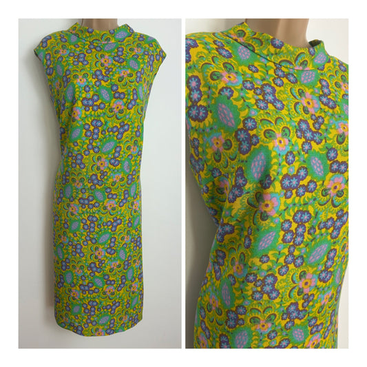 Vintage 1960s Size 14-16 Green Mustard Blue & Pink Floral Print Sleeveless Mod Shift Dress