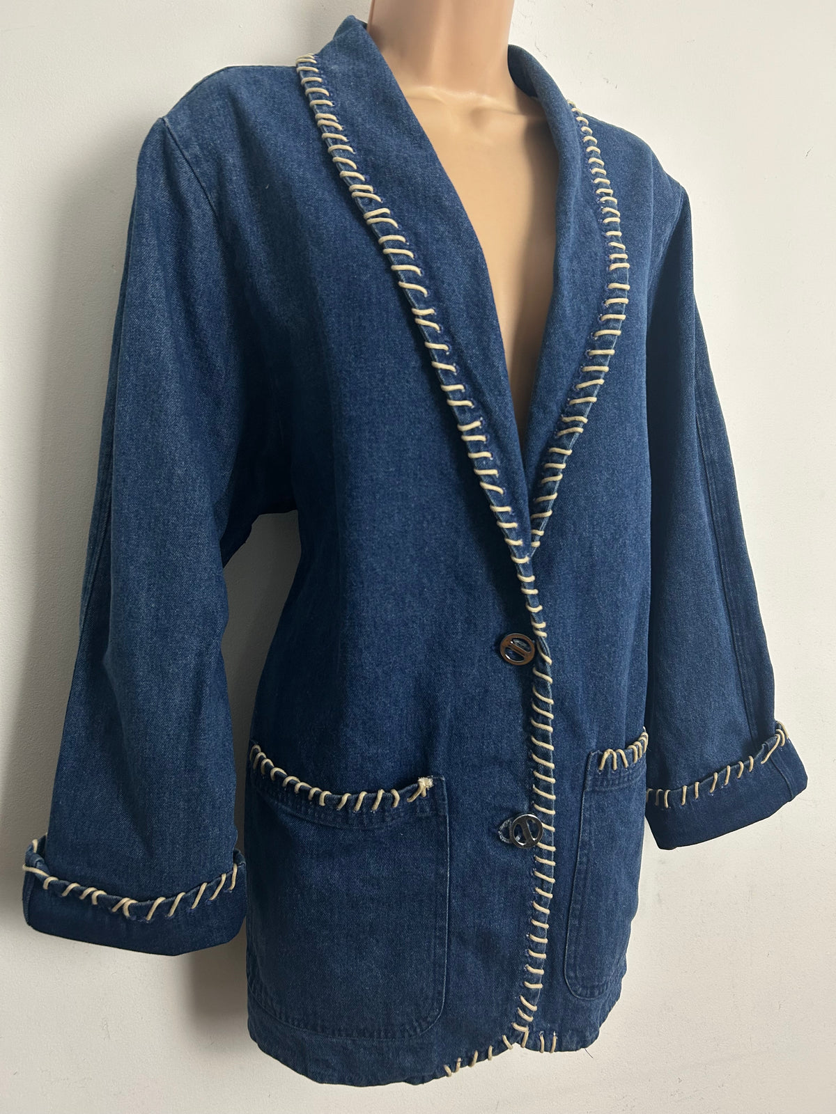 Vintage 1980s CAMBRIDGE DRY GOODS Size M (12-14) Denim Blazer With String Trim Detail