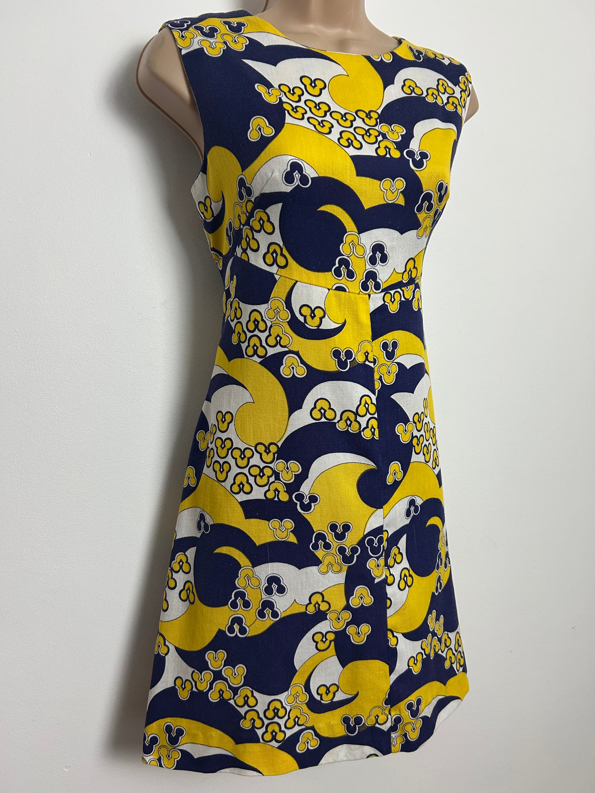 Vintage 1960s Size 8 Navy Blue Yellow & White Psychedelic Print Cotton Mini Mod Shift Dress