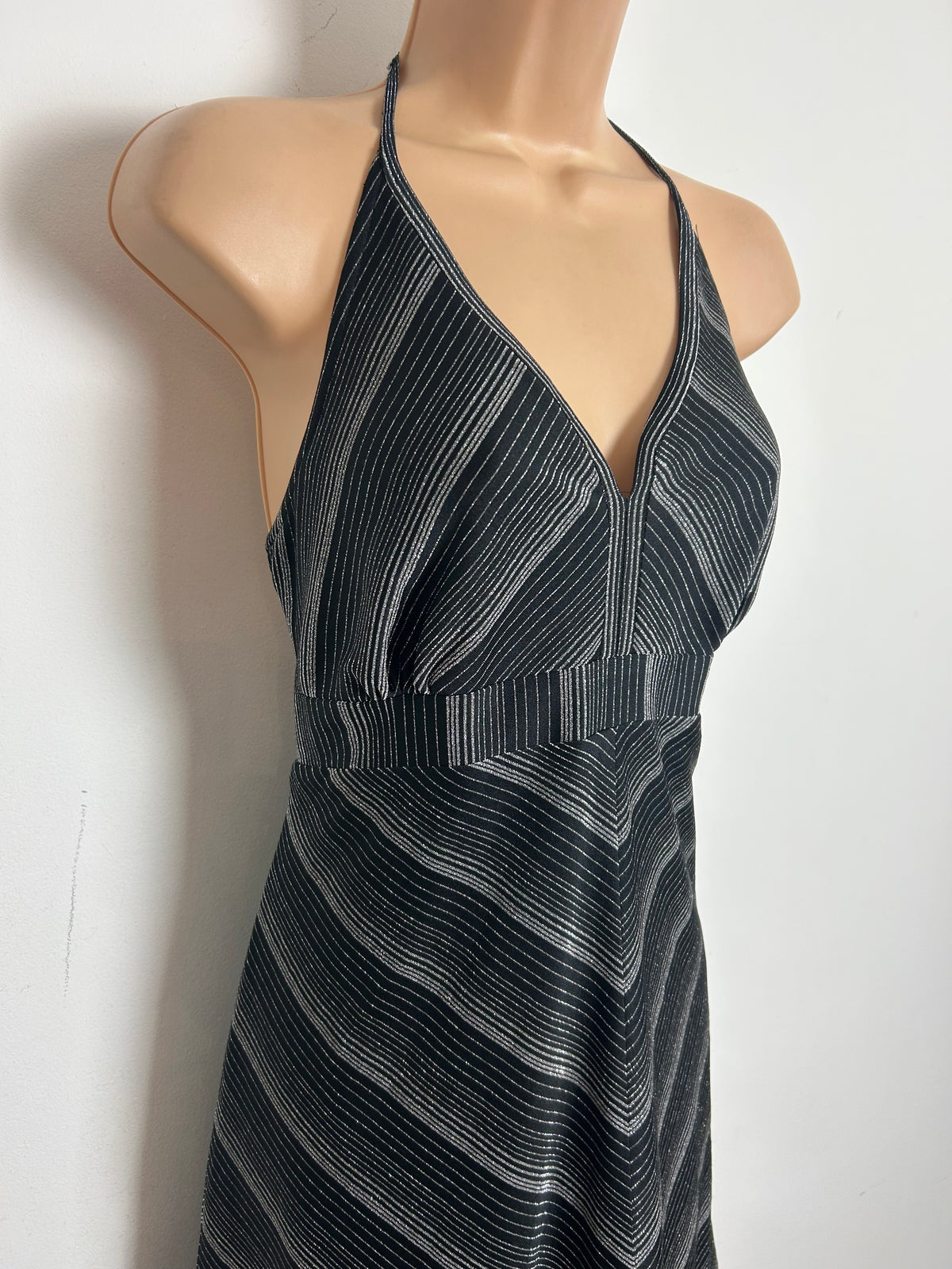 Vintage 1970s Size 10 Black & Silver Chevron Stripe Print Halter Neck Evening Maxi Dress
