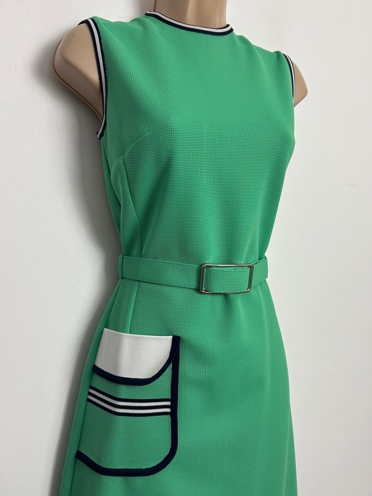Vintage 1960s LEROSE Size 8 Green Piping Trim Belted Pocket Detail Mod Dress