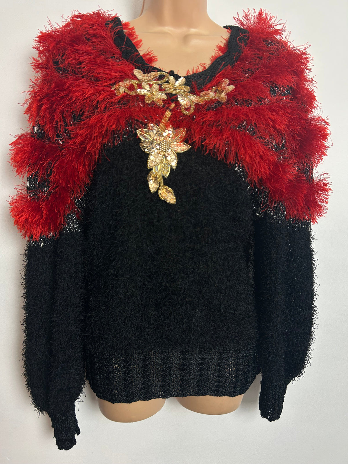 Vintage 1980s Size 10 Red & Black Sequin Applique Detail Fuzzy Fluffy Extreme Jumper