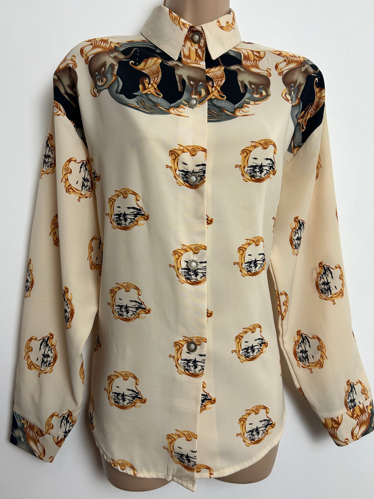 Vintage 1980s Size 14-16 Cream Elephants Mermaids & Yacht Novelty Print Long Sleeve Shirt