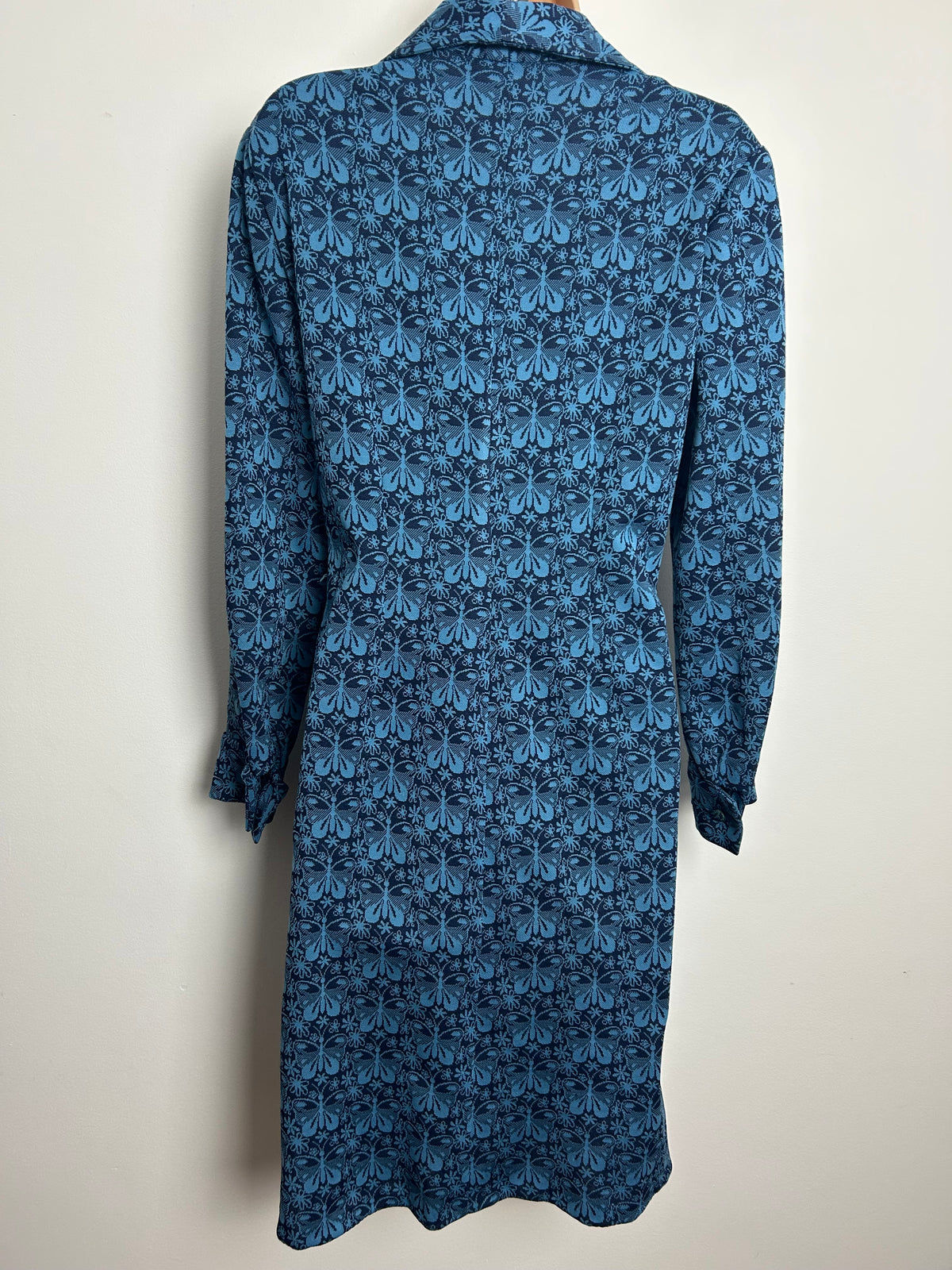 Vintage 1960S Size 14-16 Blue Tones Butterfly Pattern Polyester Long Sleeve Shirt Dress