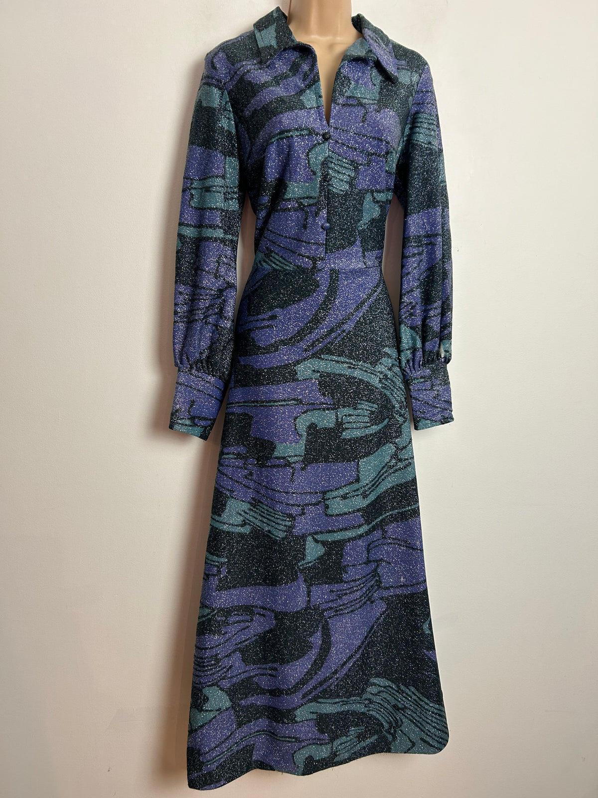 Vintage 1970s UK Size 10-12 Dark Grey Silver & Purple Lurex Abstract Print Long Sleeve Occasion Evening Maxi Dress