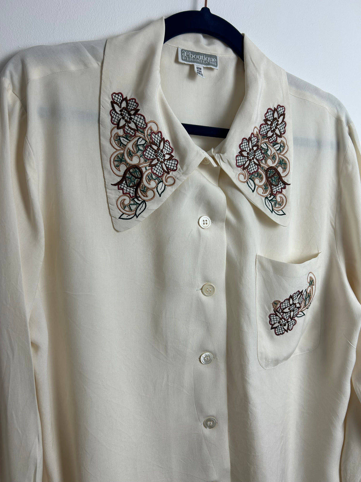 Vintage 1980s ELEGANCE PARIS Size 12 Cream 100% Silk Embroidered Detail Long Sleeve Blouse