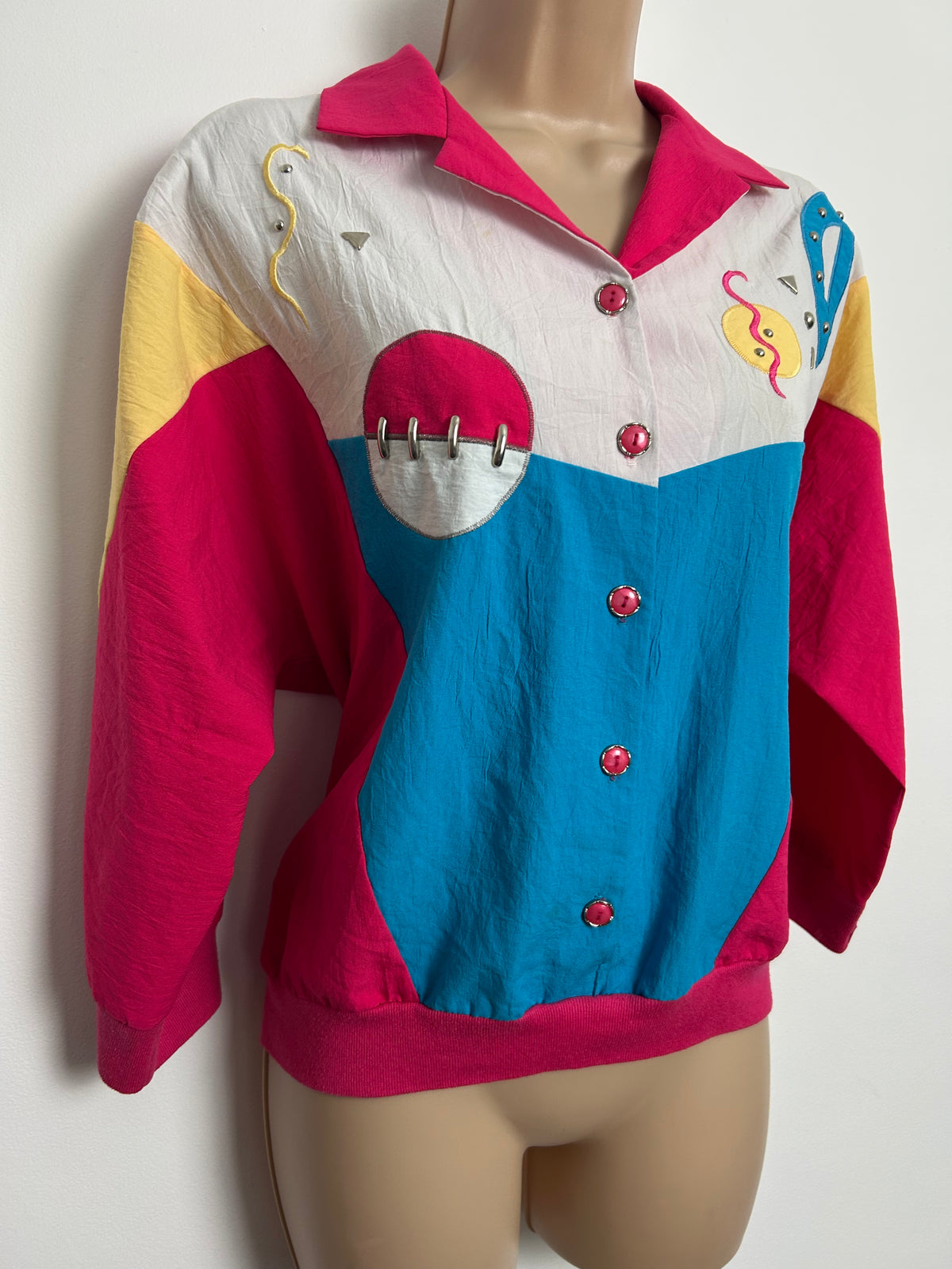 Vintage 1980s Size 14-16 Cerise Pink Turquoise & White Applique & Stud Detail Casual Leisurewear Top