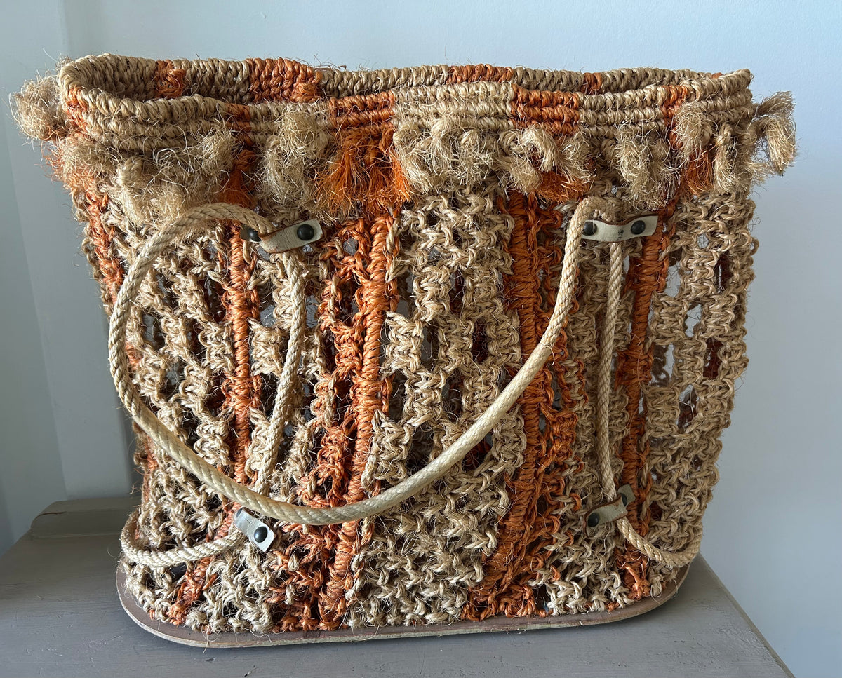 Vintage Late 1960s Early 1970s Large Raffia String Style Woven Beach Bag Shopping Bag