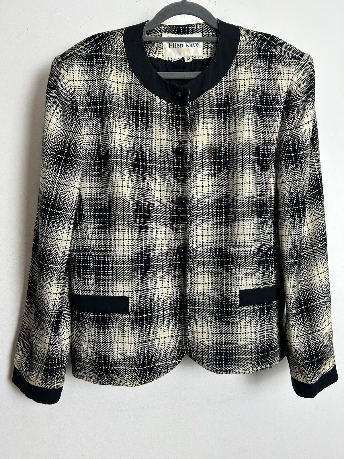 Vintage 1980s ELLEN KAYE Size 12-14 Beige & Black Check Print Collarless Blazer Jacket