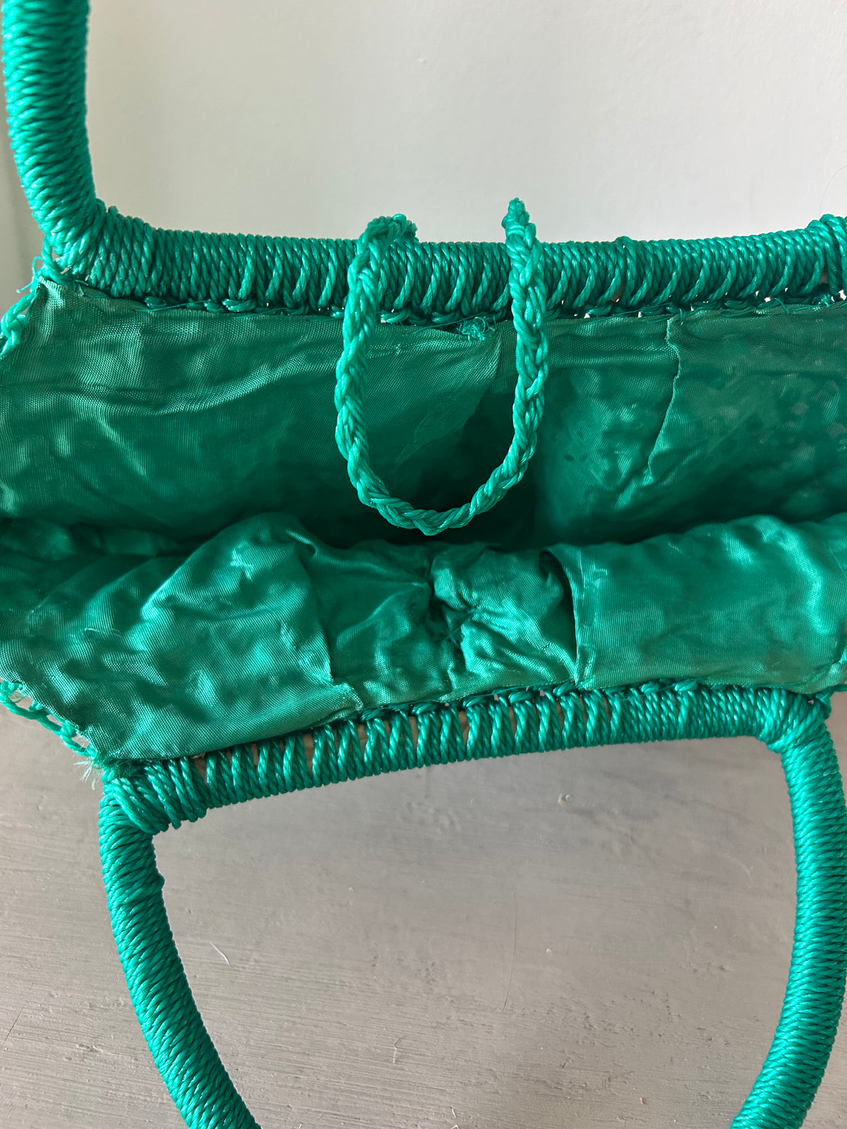 Vintage 1960s Green Plastic String Macrame Shopping Tote Bag