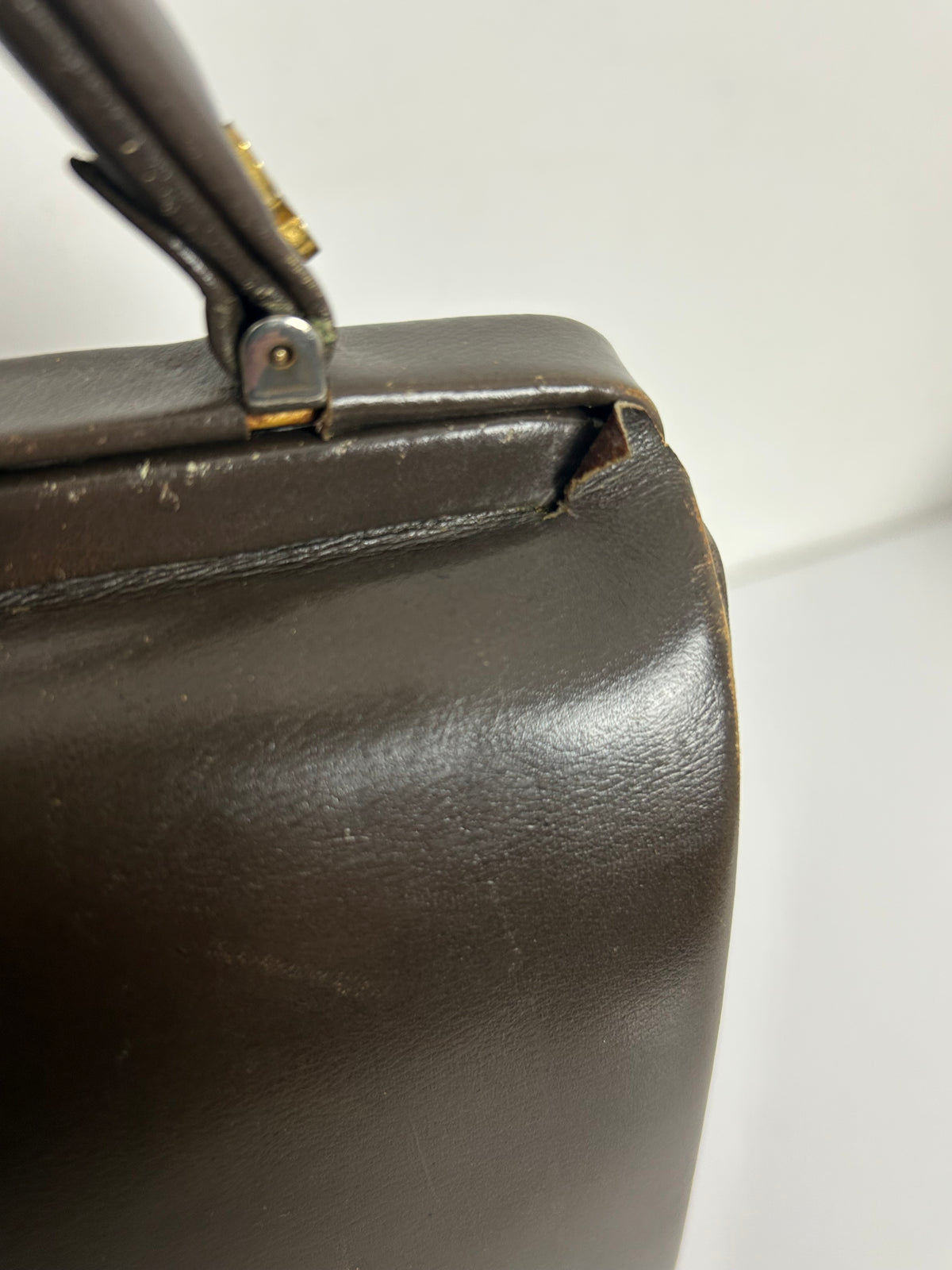 Vintage 1940s Dark Brown Leather Gladstone Style Boxy Handbag