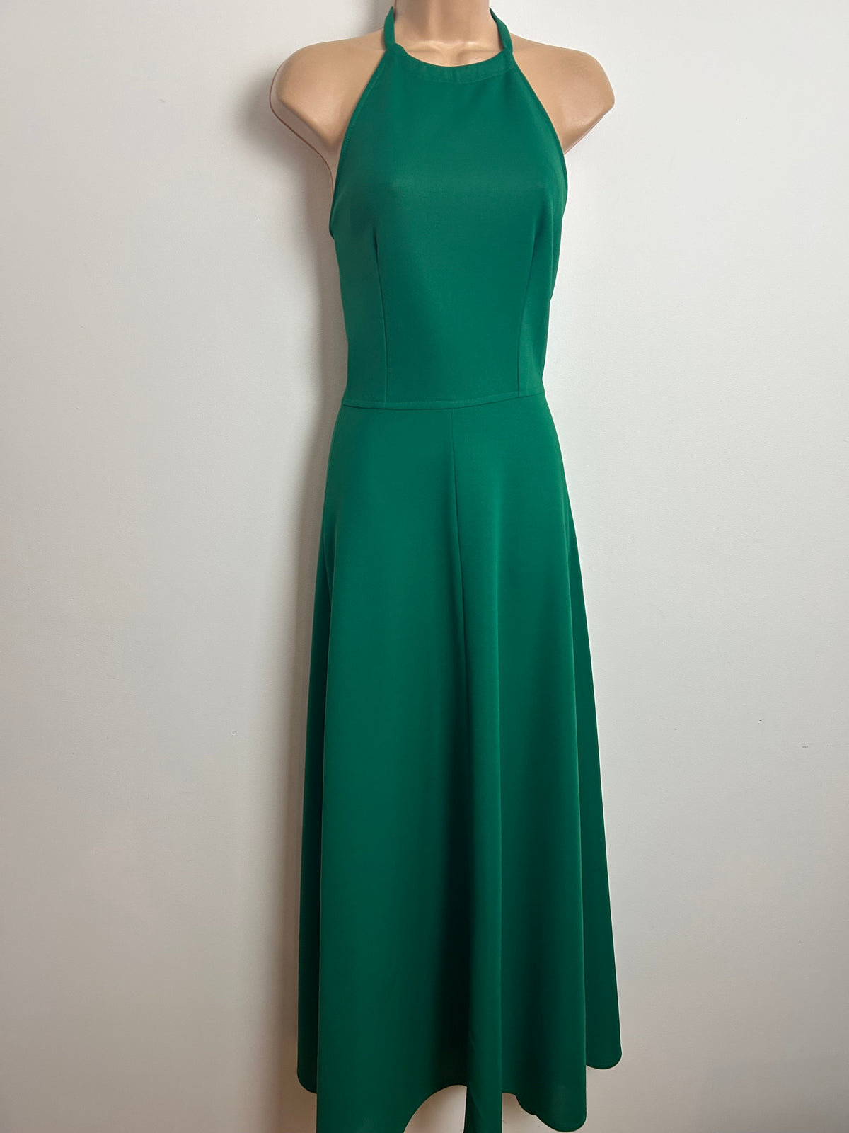 Vintage 1970s Size 6 Mid Green Halterneck Open Back Maxi Dress Size 6