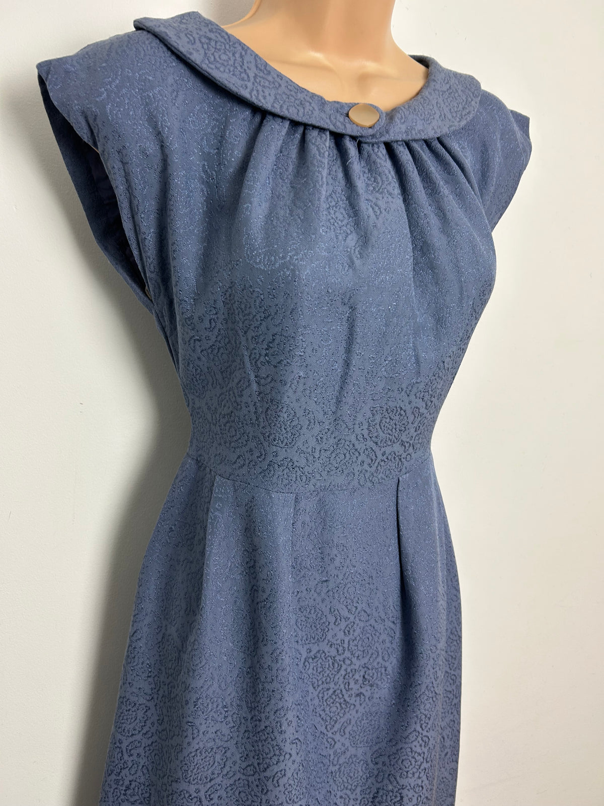 Vintage 1950s Size 8 Dusky Blue Jacquard Wiggle Dress