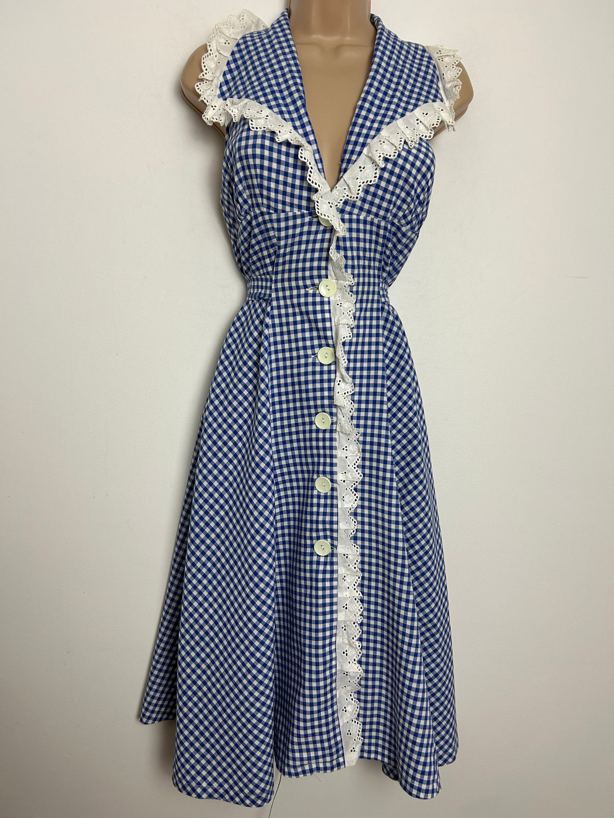 Vintage 1970s Size 6-8 Blue & White Gingham Check Lace Trim Open Back Tie Back Midi Cotton Summer Dress