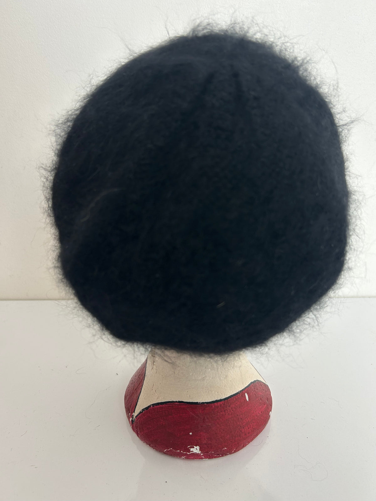 Vintage 1970s Soft Black Angora Mix Beanie Style Winter Hat