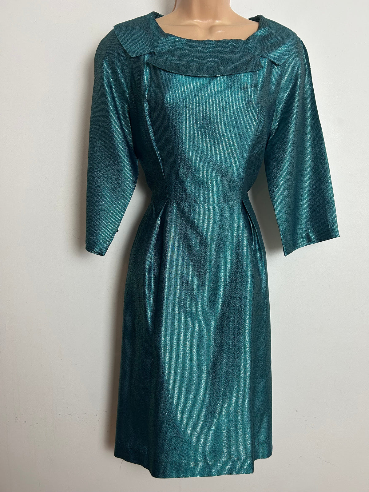 Vintage 1960s Size 10-12 Dark Turquoise & Silver Pinstripe Notch Collar Mid Sleeve Party Dress