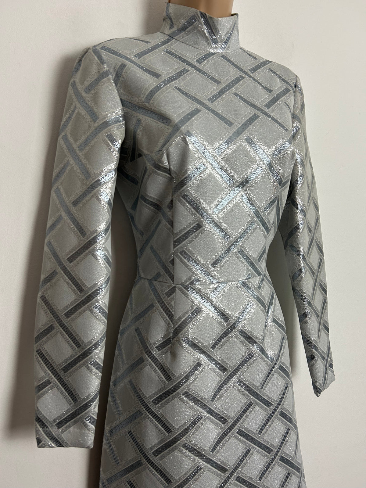 Vintage 1960s UK Size 8 Silver Metallic Glittery Lurex Brocade Long Sleeve Split Seams Occasion Maxi Dress