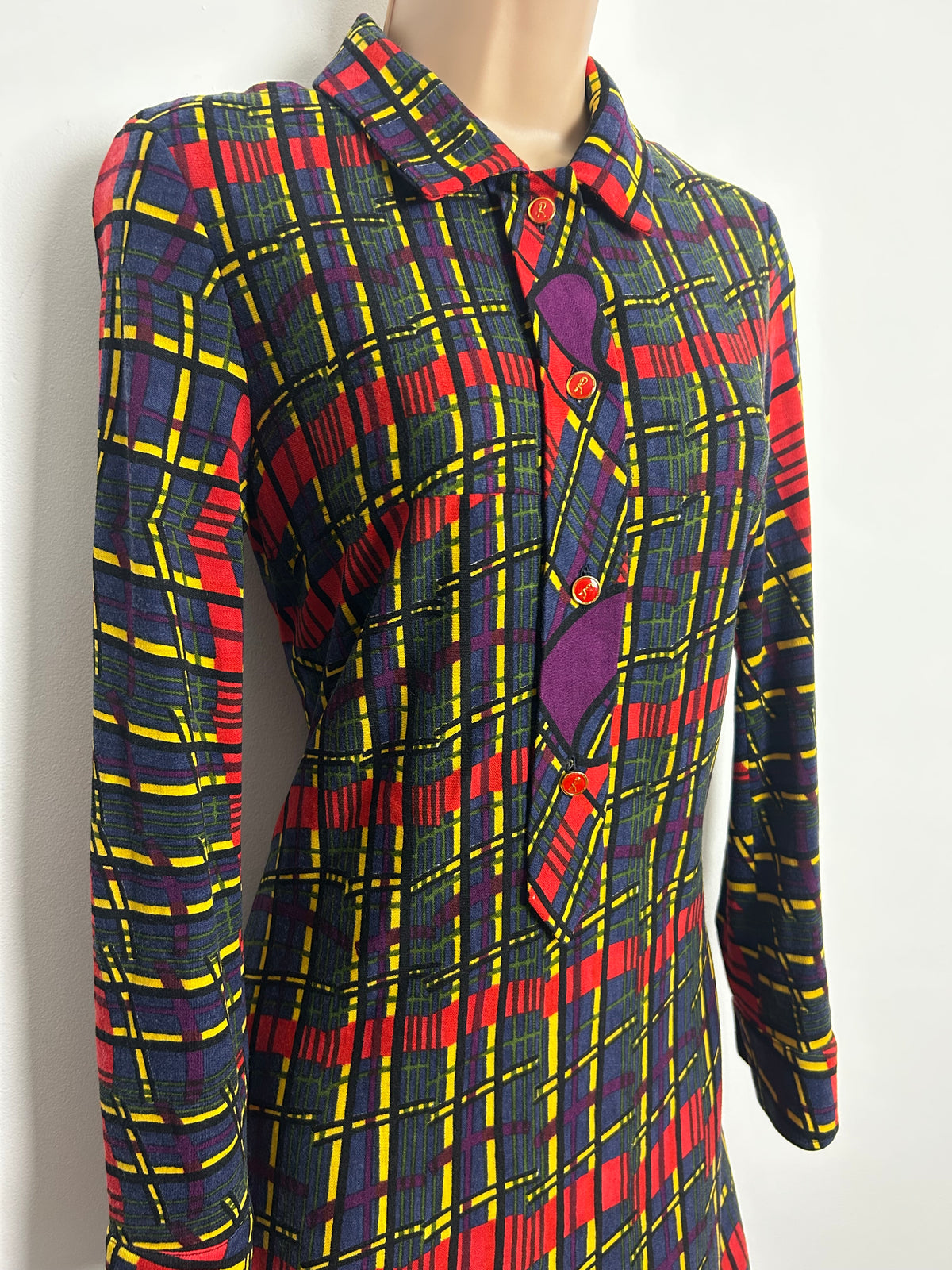 Vintage 1970s Size 10 Dark Blue Purple Red & Yellow Check Print Jersey Mod Shift Dress