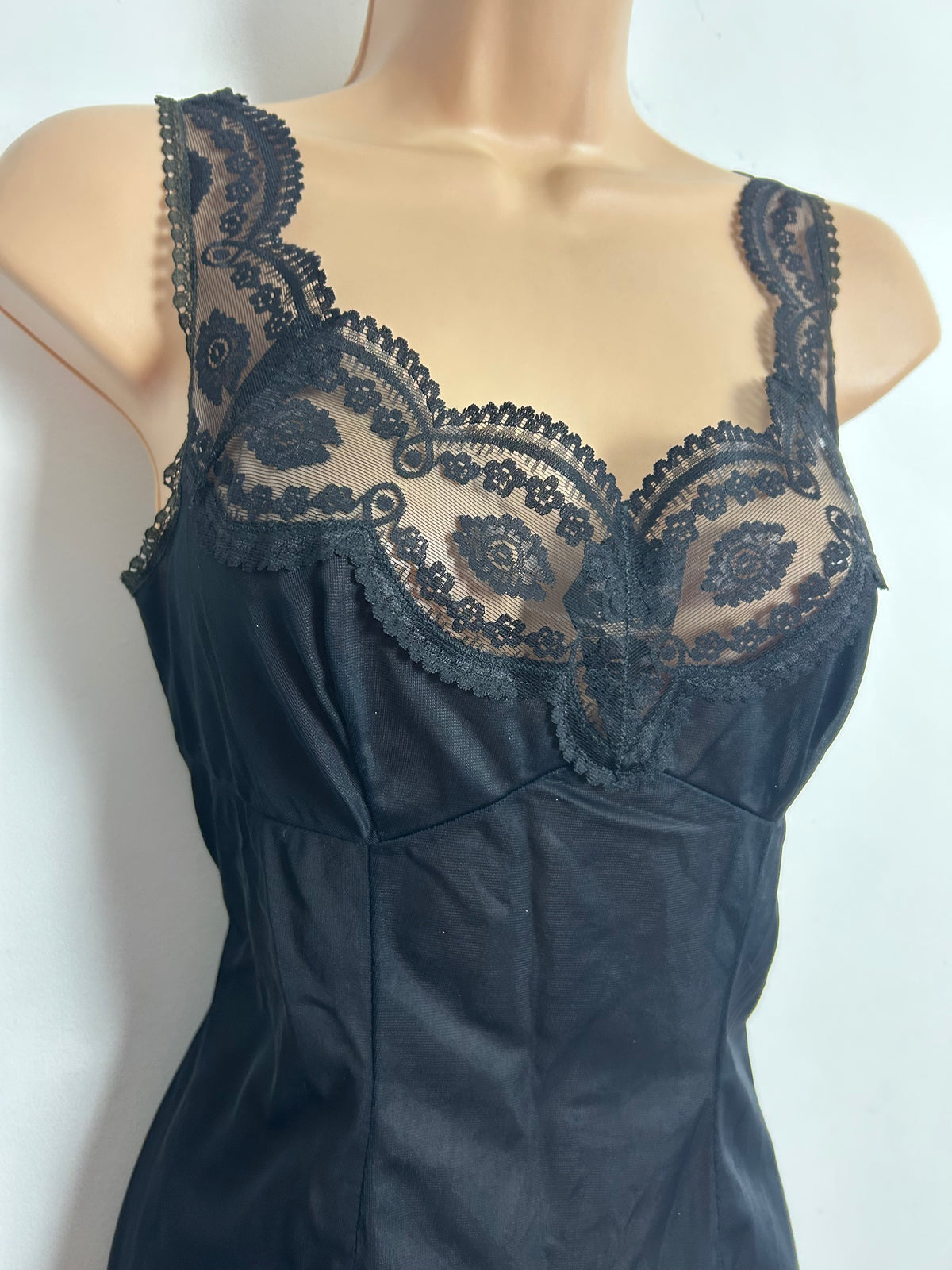 Vintage Size 10 Pretty Black Lace Detail Nylon Camisole