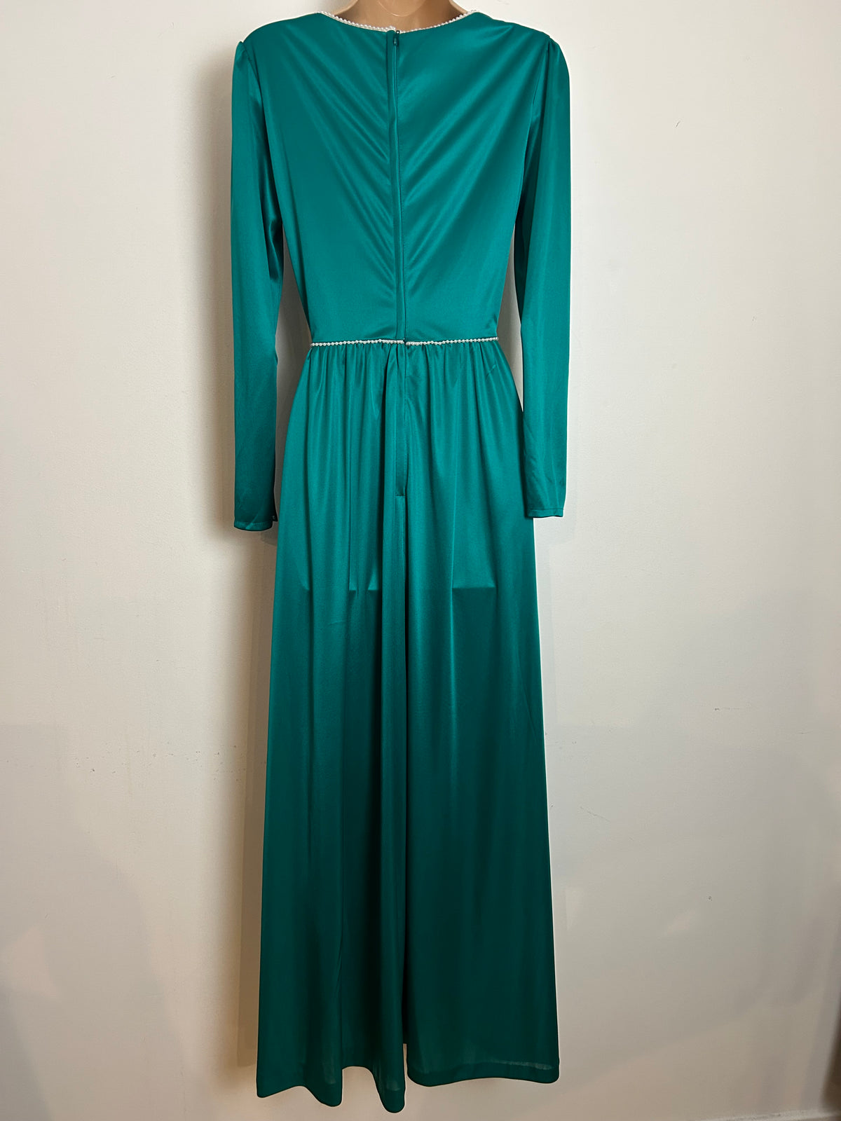 Vintage Early 1980s AFTER SIX BY RONALD JOYCE Size 8 Jade Green Pearl Trim Cowl Neck Long Sleeve Evening Occasion Maxi Dress