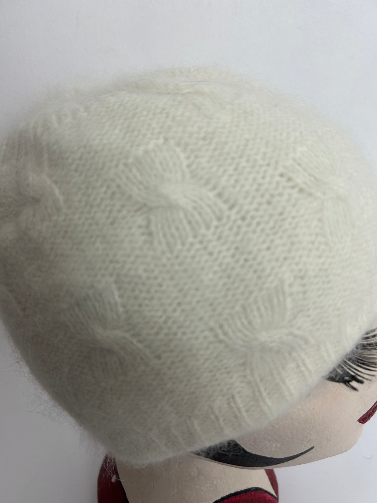 Vintage Cream Wool & Angora Mix Chunky Knit Beanie Style Hat