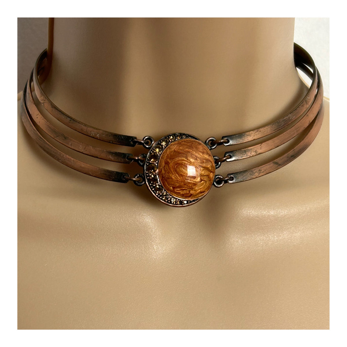 Vintage 90s Bronze Colour Base Metal Enamel & Diamante Set Choker Necklace