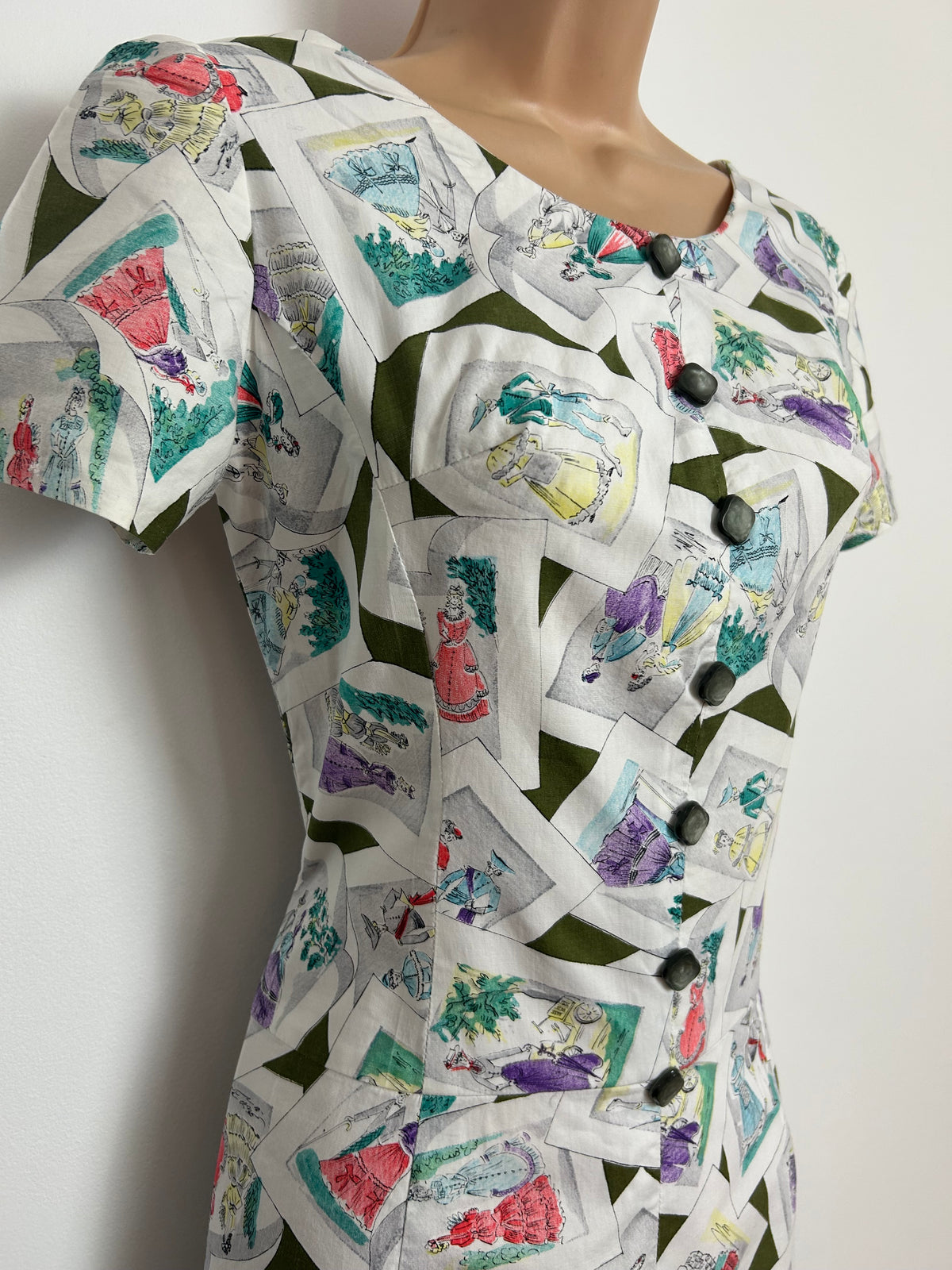 Vintage Late 1950s Size 10 White Fashion Scenes Postcard Novelty Print Cotton Summer Wiggle  Day Dress