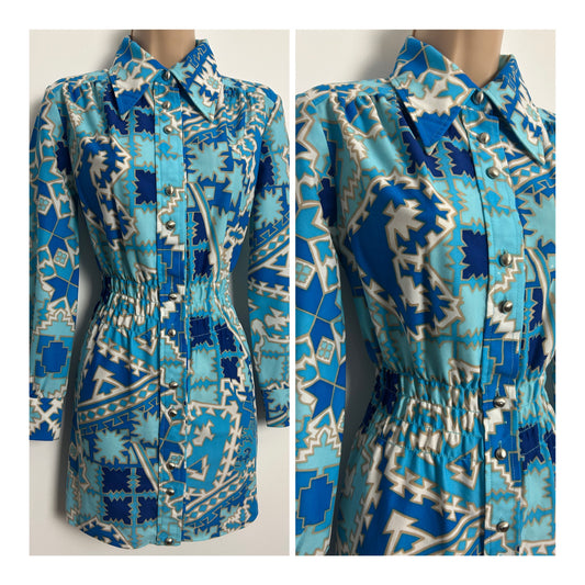 Vintage Early 1970s THE SPECTATOR Size 8-10 Blue Tones Abstract Graphic Print Mini Mod Dress