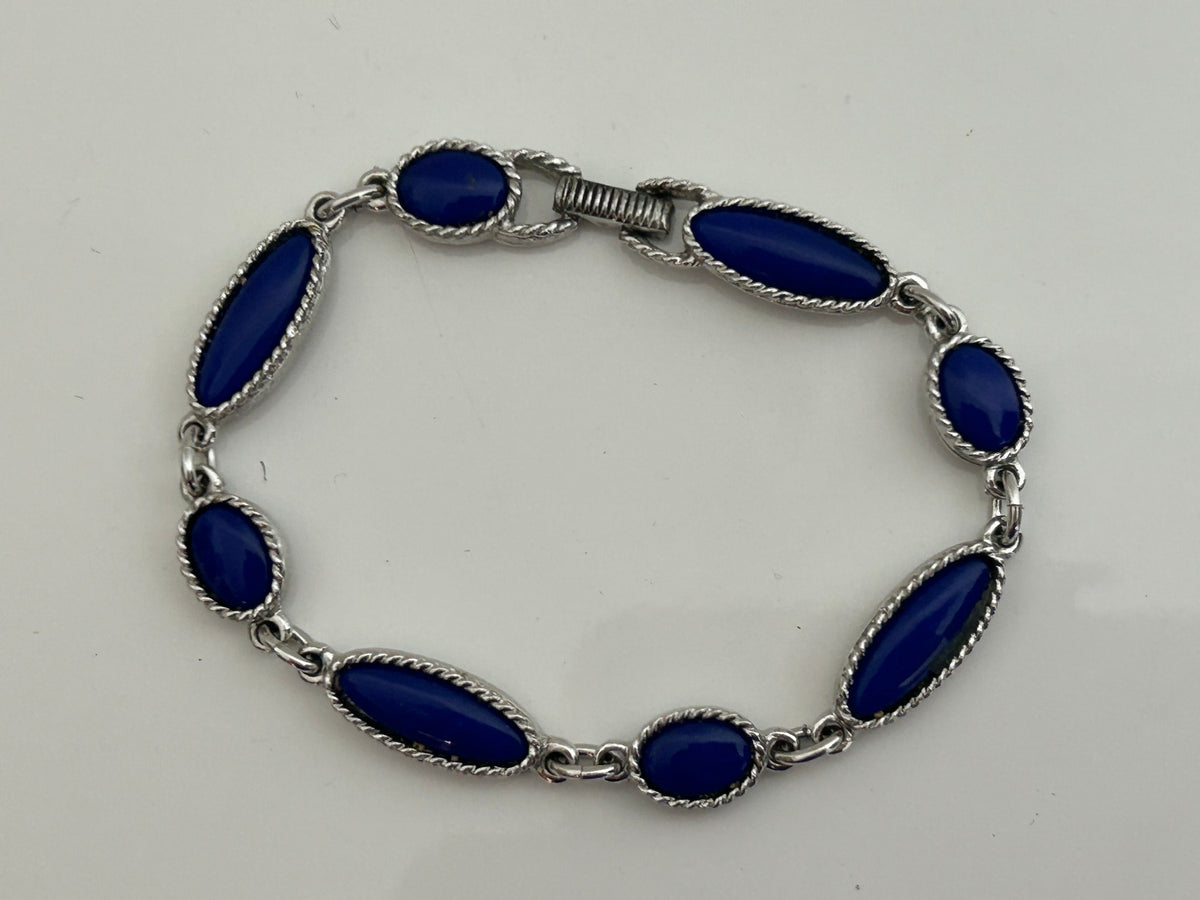 Vintage 1960s SARAH COVENTRY Silver Tone & Blue Cabochon Glass Stone Set Bracelet