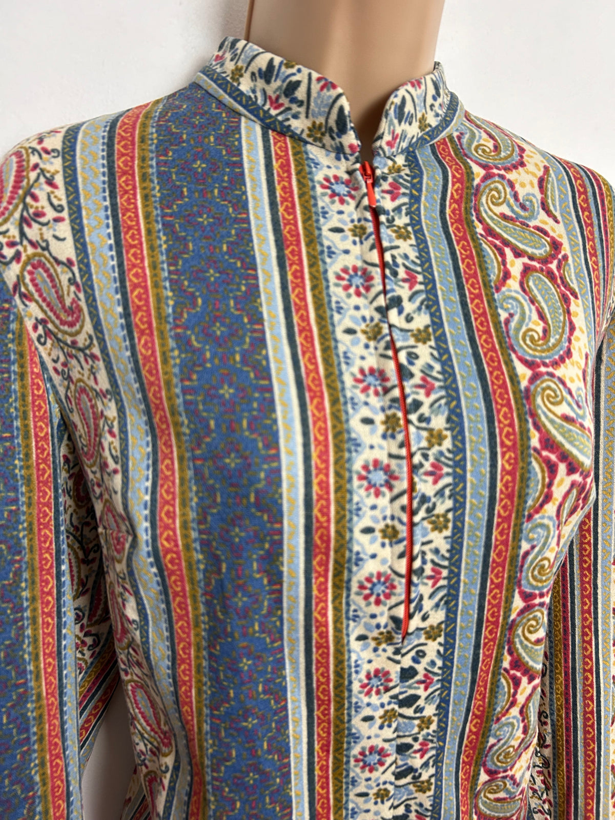 Vintage 1970s UK Size 14-16 Blue Cream & Dark Pink Tones Stripe Floral & Paisley Print Long Sleeve Top