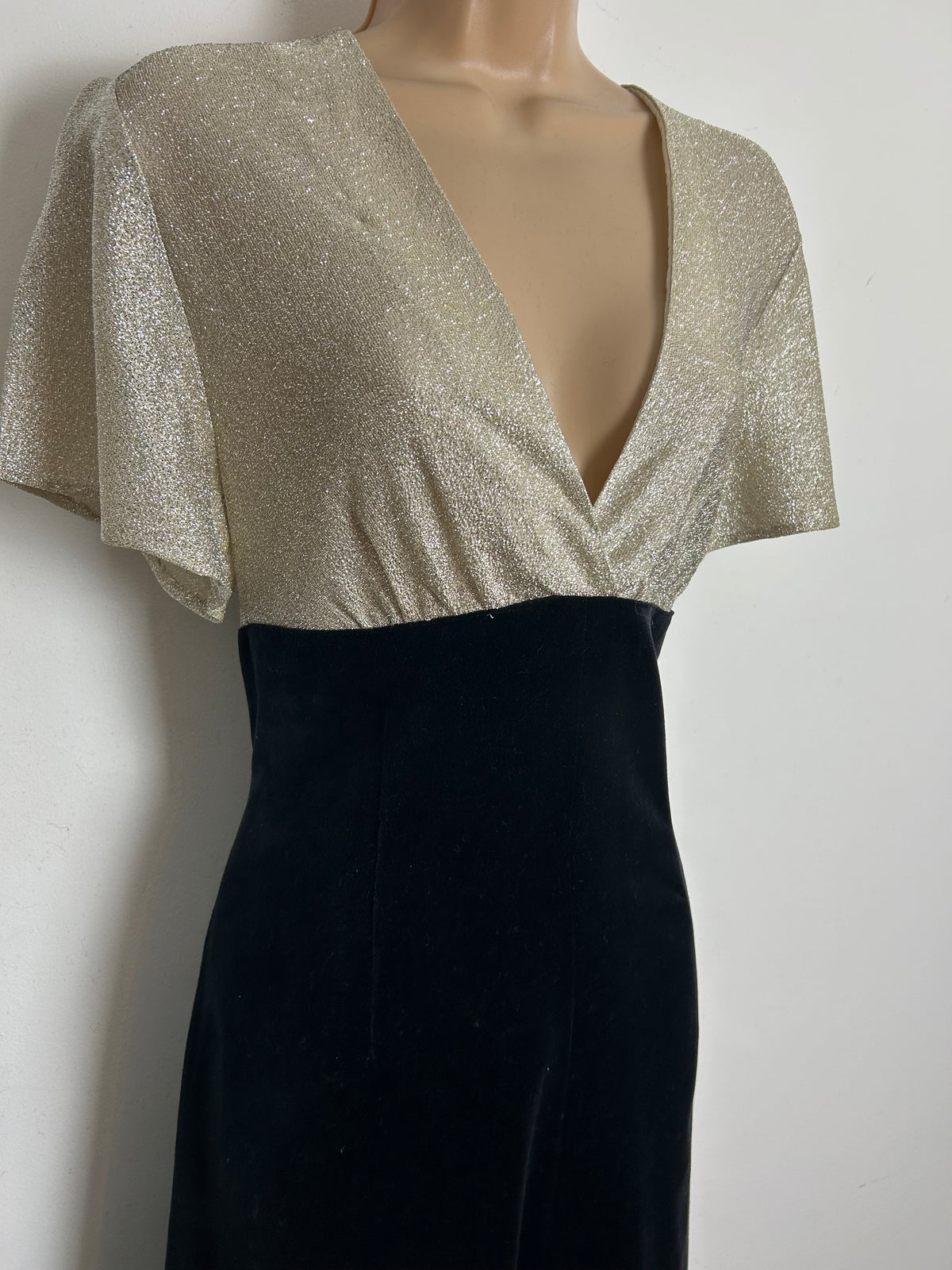 Vintage Late 1960s Size 10 Black Velvet & Pale Gold Lurex Evening Occasion Maxi Dress