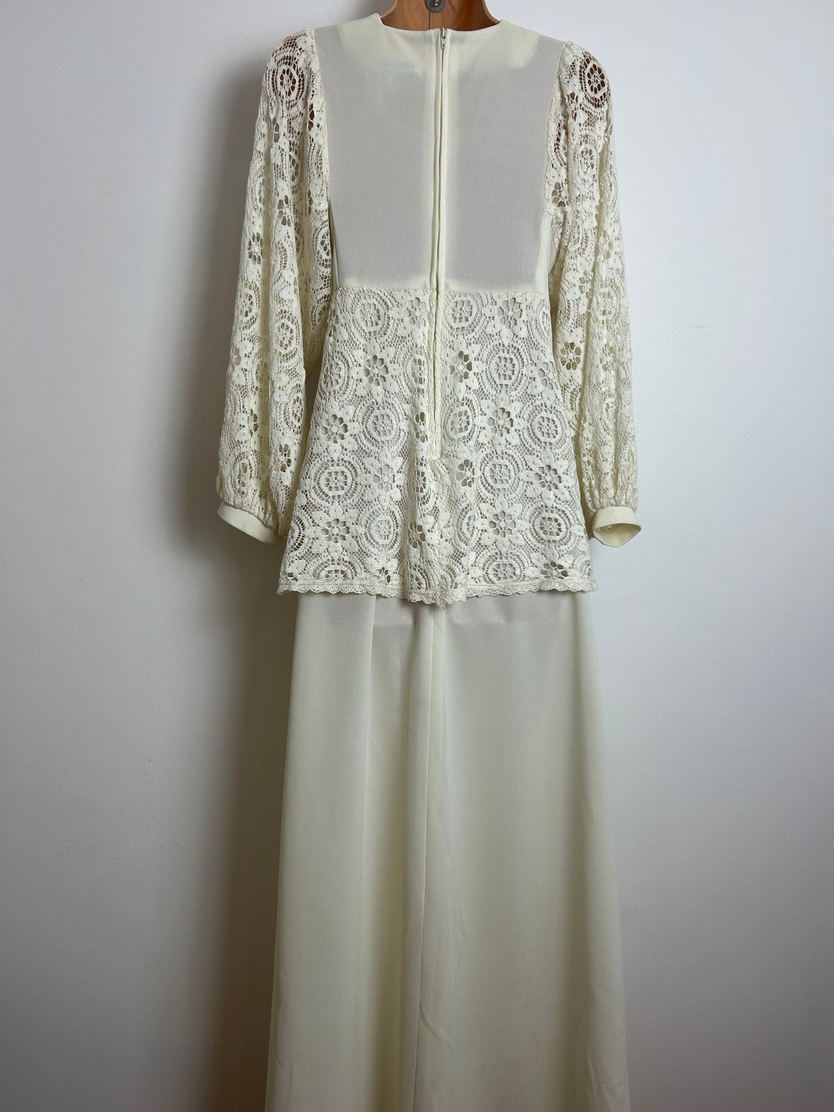 Vintage 1970s FREEMANS OF LONDON Size 10 Cream Lace Sleeve Layered Boho Maxi Dress