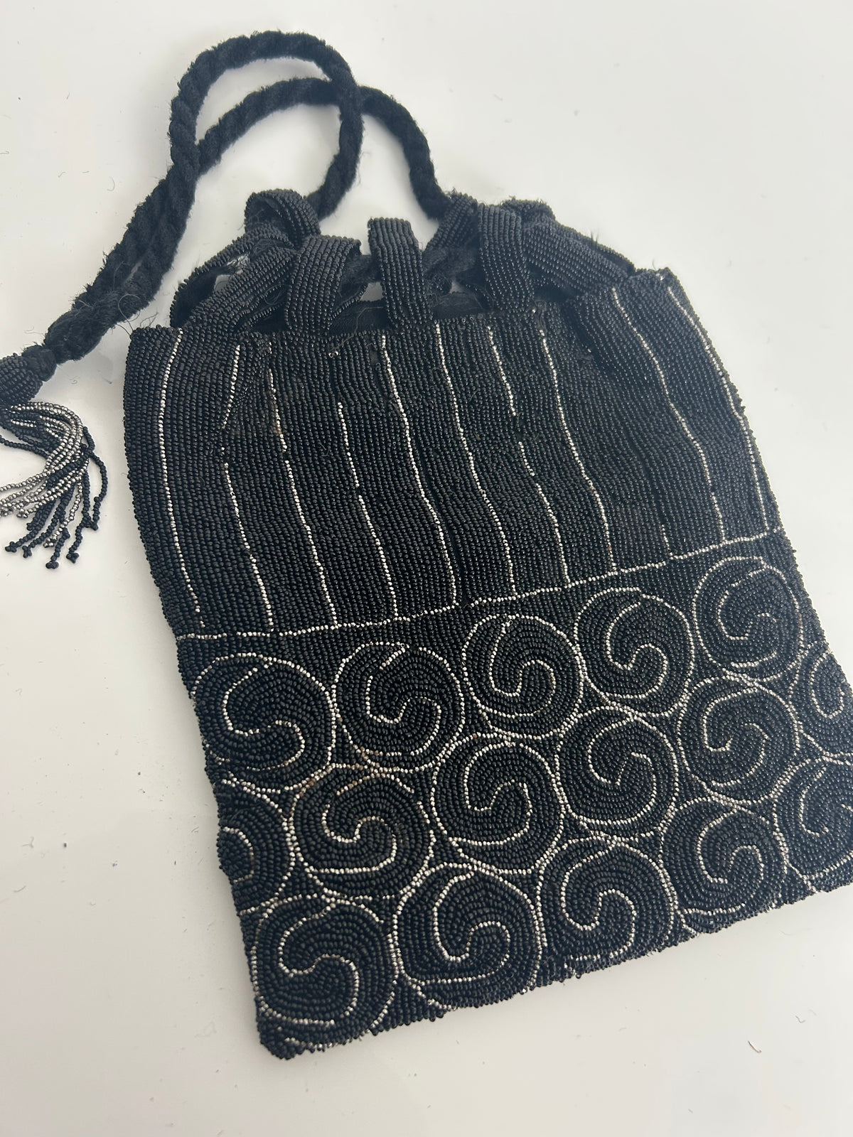 Vintage Circa 1920s Black & Silver Micro Beaded Swirl Pattern Pouch Style Flapper Bag