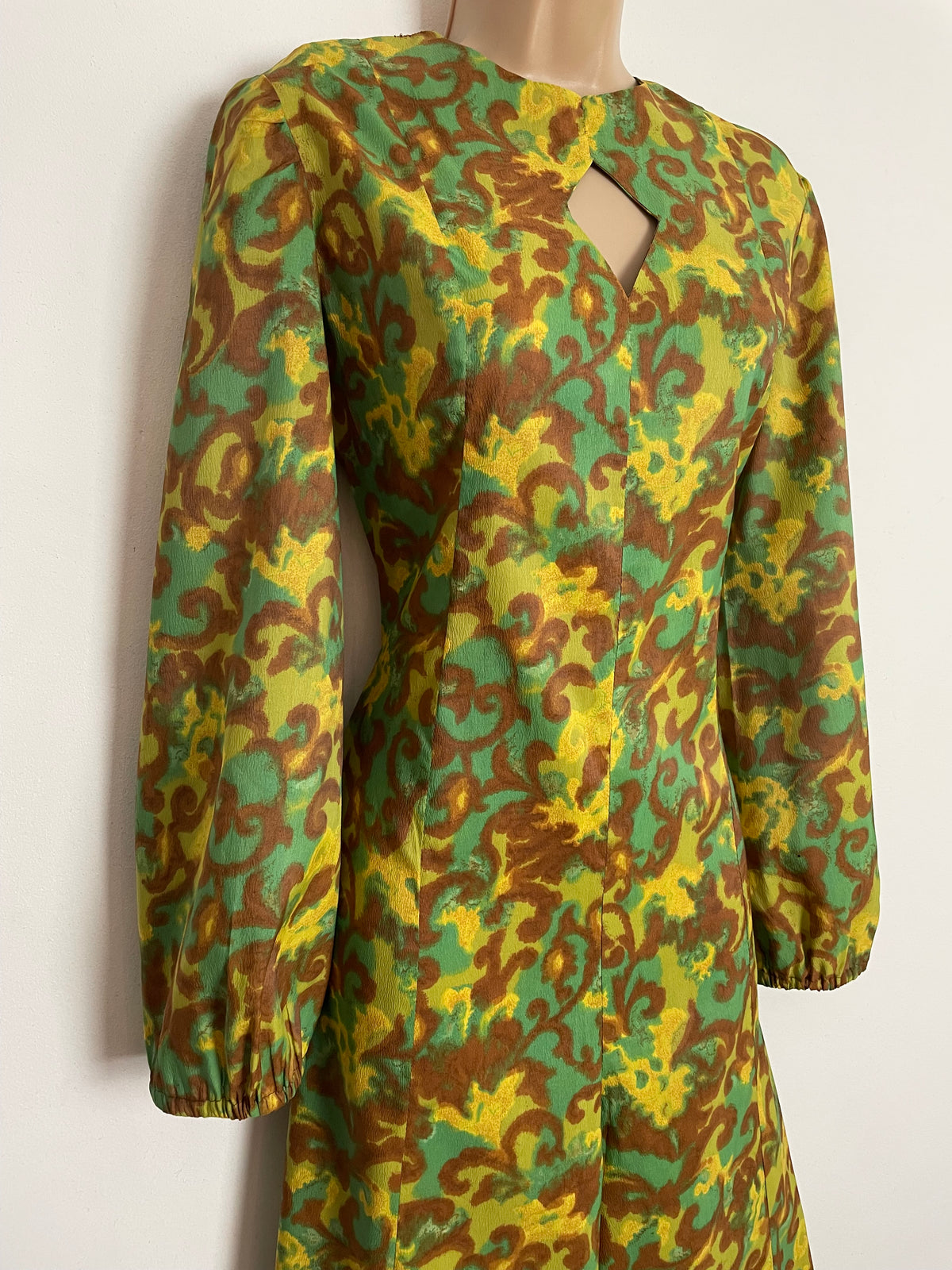 Vintage Late 1960s UK Size 10 Green Brown & Yellow Abstract Print Long Sleeve Wide Leg Keyhole Jumpsuit