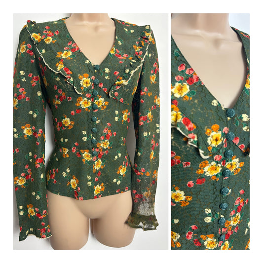 Vintage 1970s ELKONT Size 6-8 Green Orange & Pink Floral Print Ruffle Trim Lace Blouse