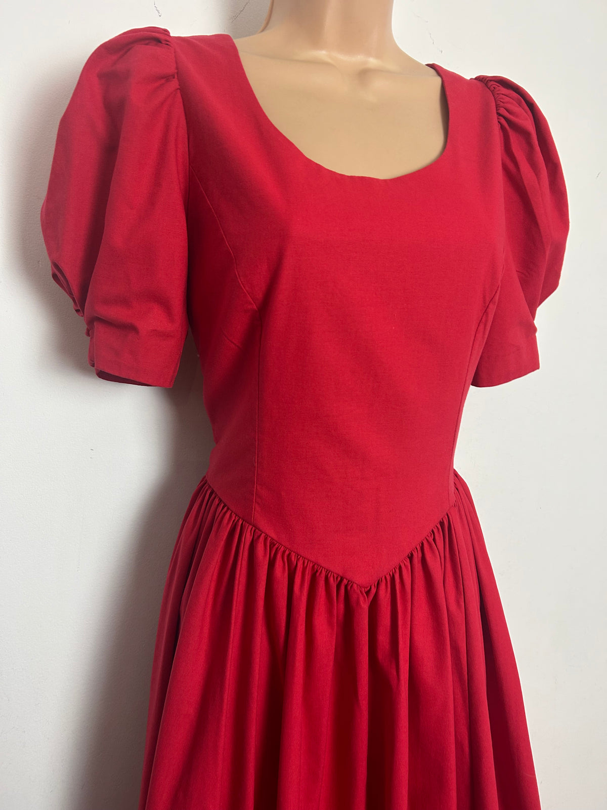 Vintage 1980s LAURA ASHLEY Size 10 (12 On Label) Red Open Bow Back Puff Sleeve Midi Occasion Gown