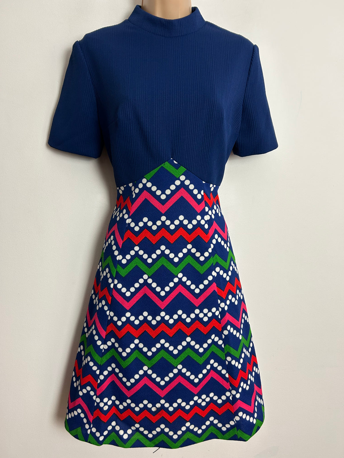 Vintage 1960s UK Size 10 Navy Blue Pink Red Green & White Zig Zag Stripe & Spot Print Mod Dress