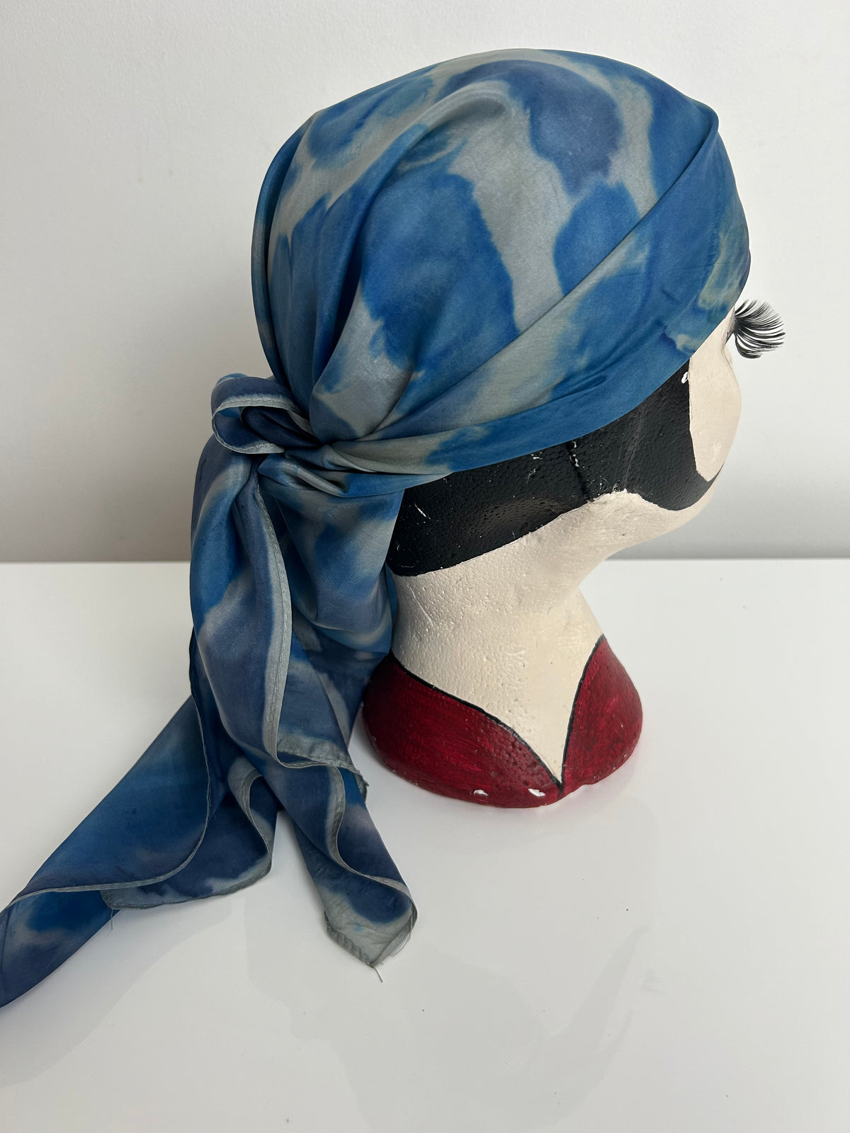 Vintage Blue & Grey Tie Dye Effect Abstract Print Silk Chiffon Scarf 86cm x 86cm