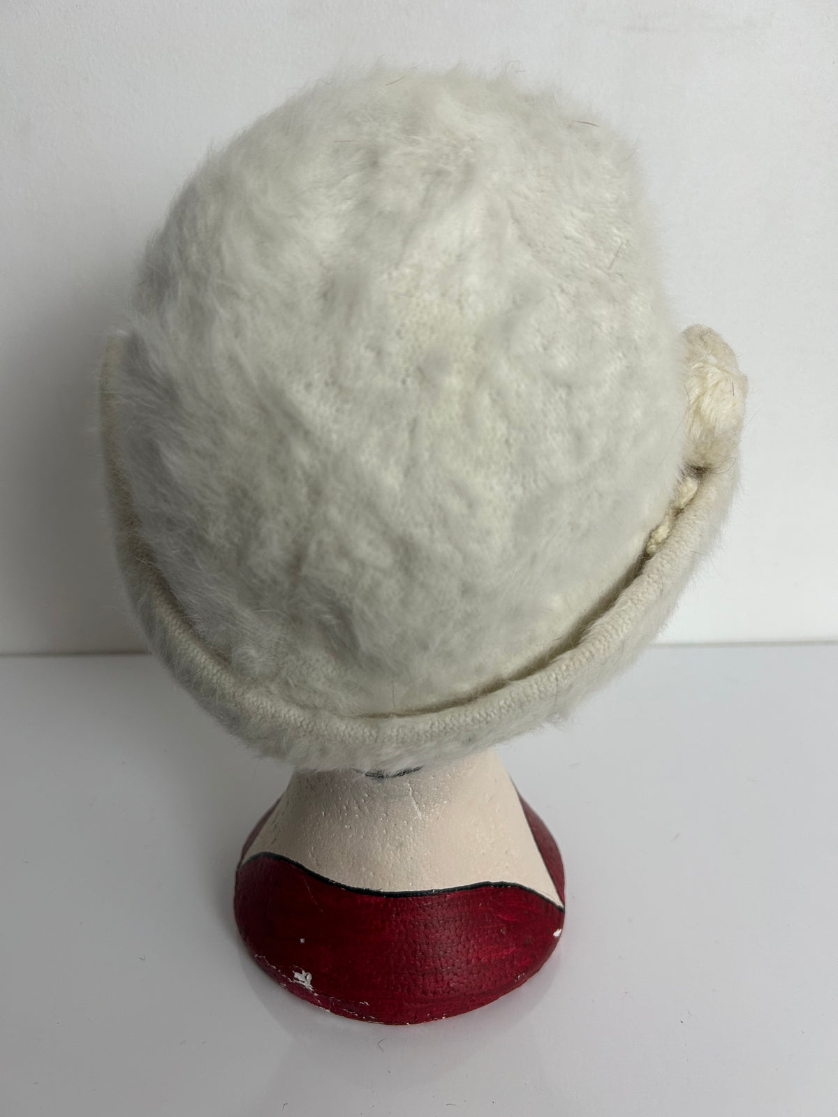 Vintage Lovely Cream Angora Mix Pom Pom Detail Hat