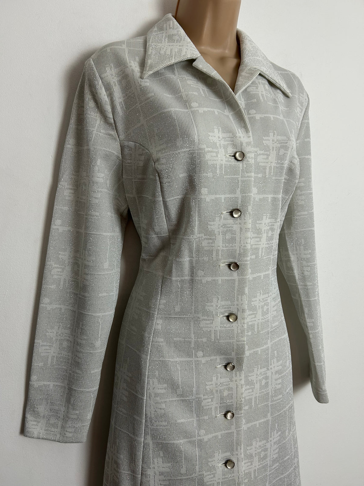 Vintage 1970s LEROSE UK Size 10 White & Metallic Silver Abstract Check Pattern Long Sleeve Occasion Maxi Dress
