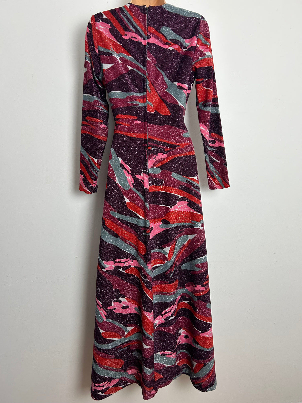 Vintage 1970s Size 10 Purple Maroon Pink & Red Abstract Print Lurex Occasion Maxi Dress