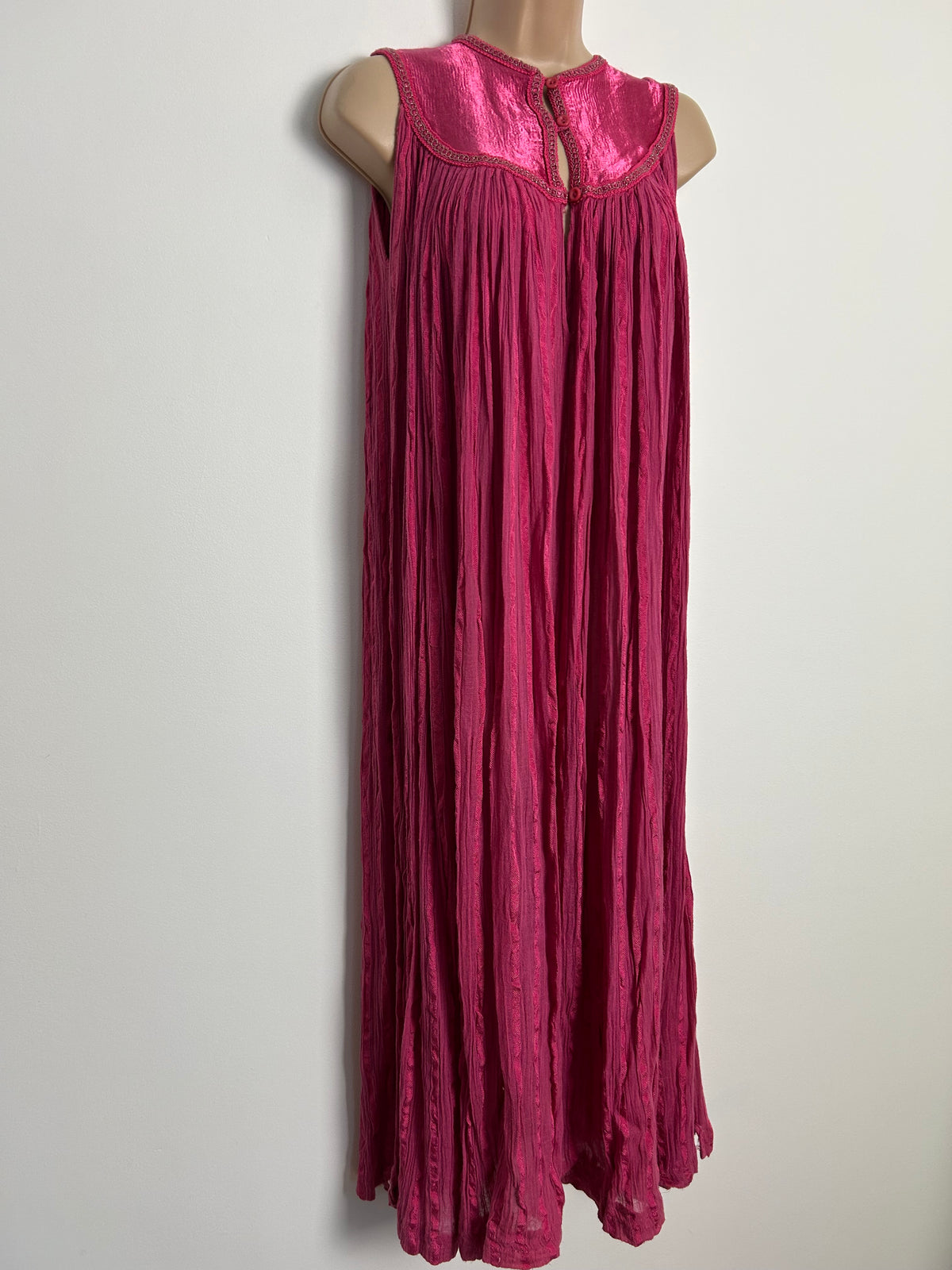 Vintage Early 1980s C&A UK Size 10 Pink Cotton Mix Cheesecloth Satin Panelled Boho Trapeze Style Midi Dress