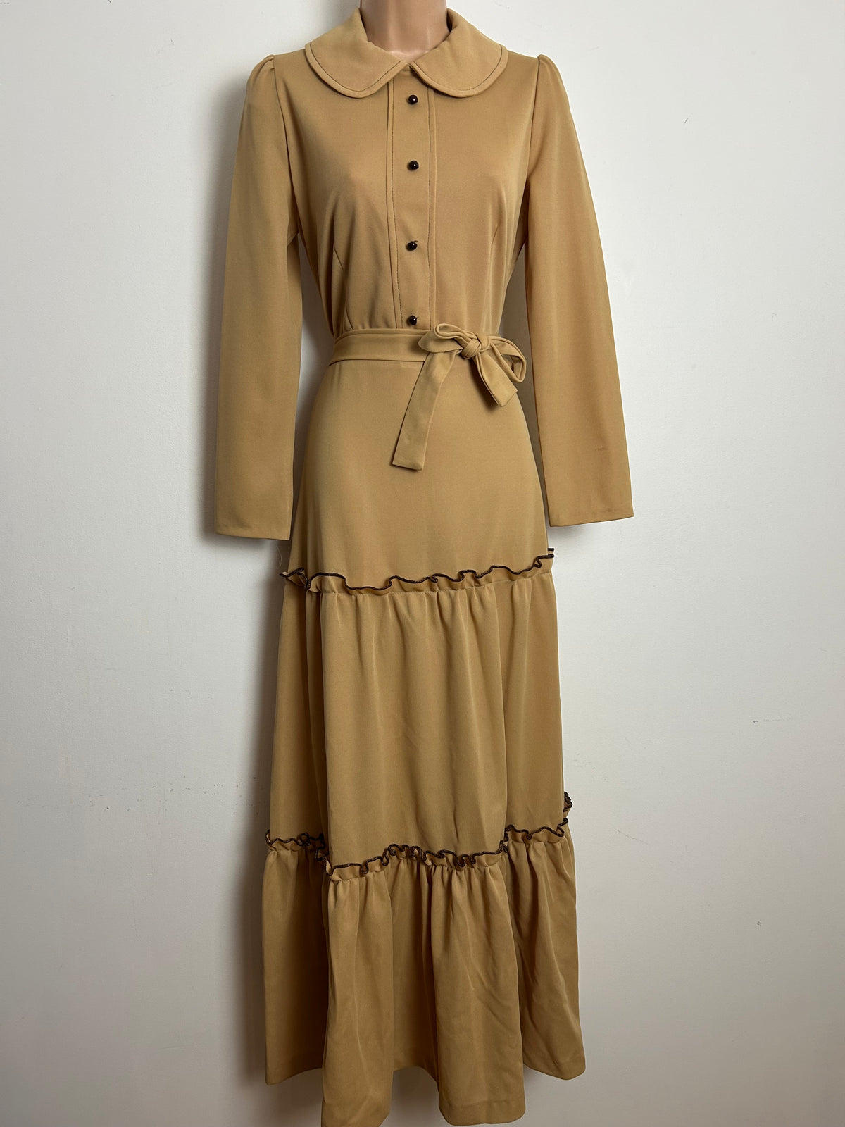 Vintage 1970s Size 10 Sandy Beige Crimplene Belted Tiered Long Sleeve Maxi Dress