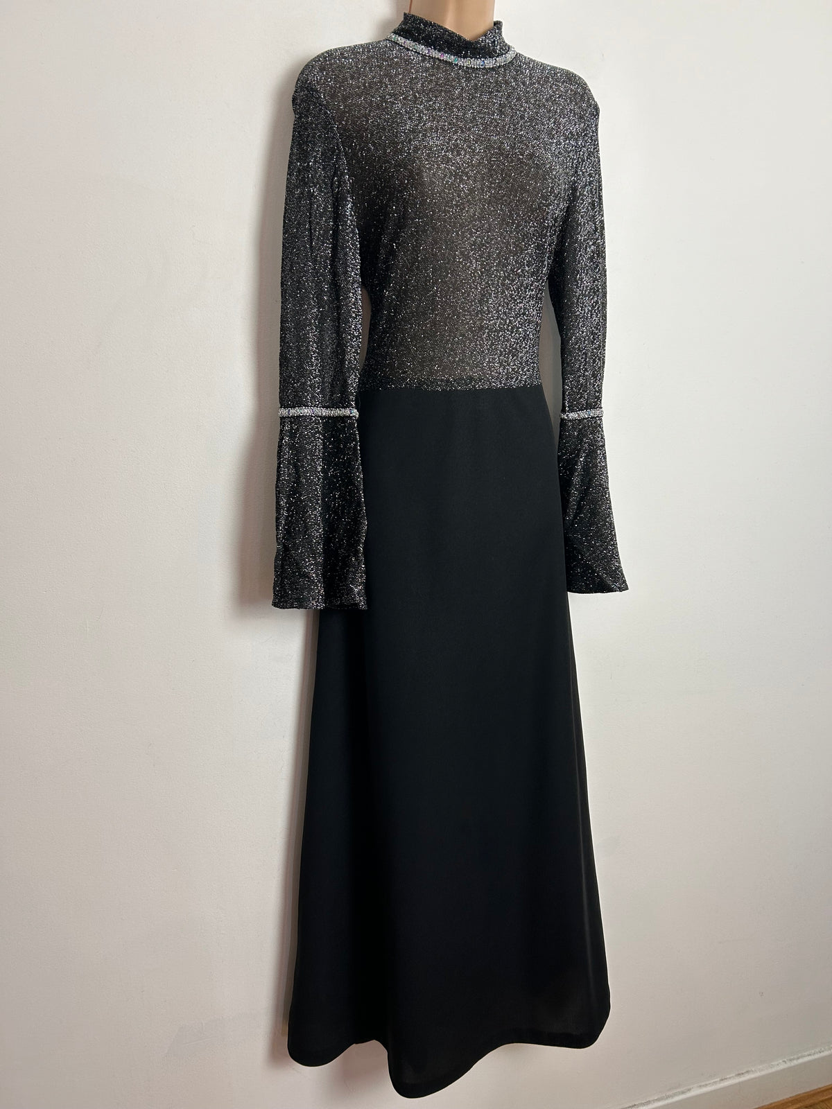 Vintage 1970s UK Size 12 Black & Silver Lurex Split Sleeve Occasion Evening Maxi Dress